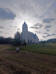 16 Kryžių koplyčia