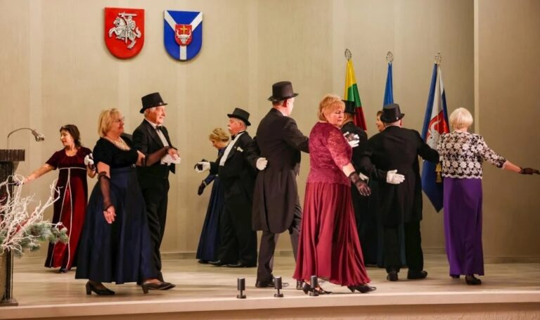 Adventinė šiluma: Kauno rajono savivaldybė džiaugėsi kaimynų pasirodymu