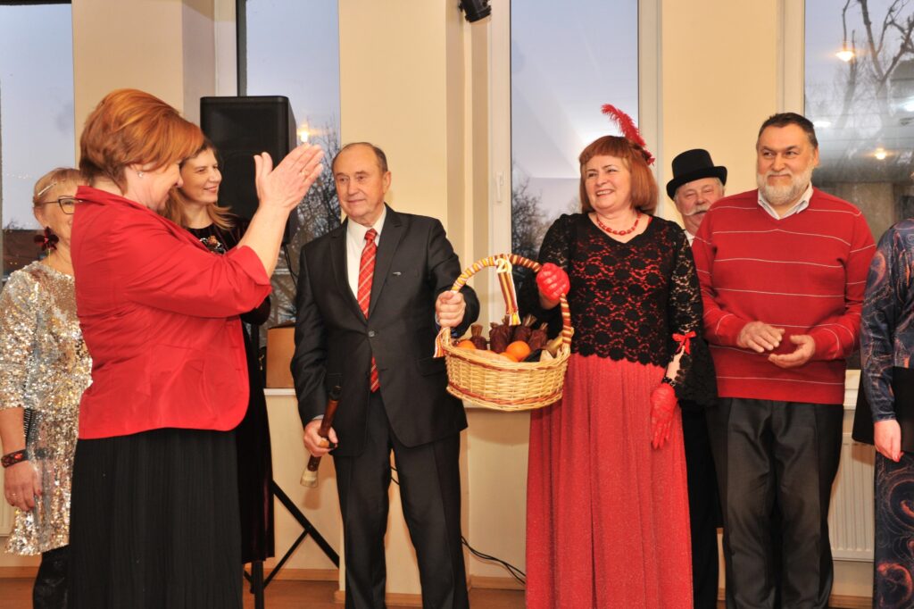 605780644_1274709574689288_2723970562137470431_n