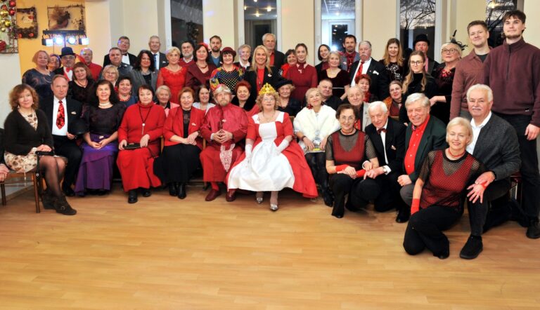 Tradicinė kalėdinė vakaronė „Laiko ratu”